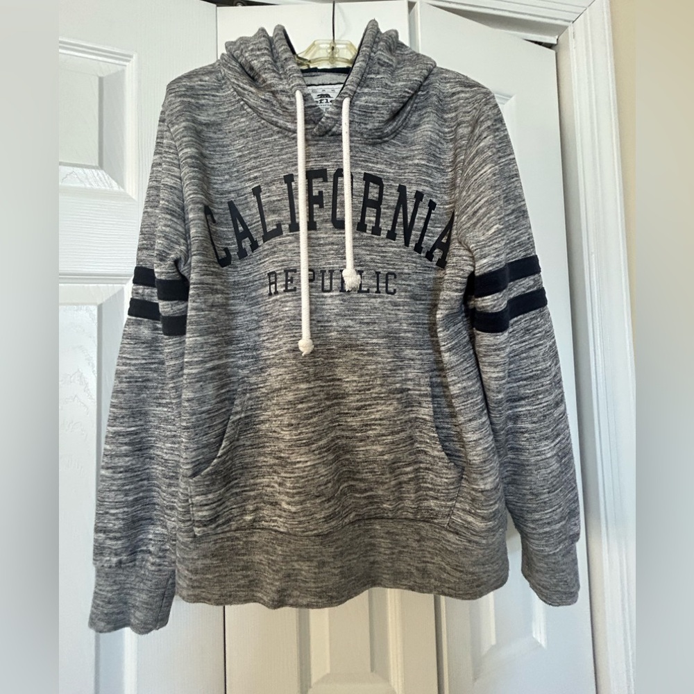 Reflex Heather Gray Hoodie